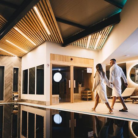 Novi Bečej Hotel Tiski Cvet מראה חיצוני תמונה