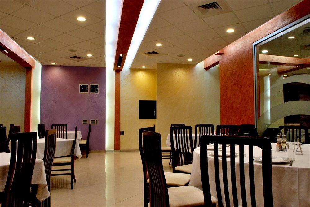 Novi Bečej Hotel Tiski Cvet מראה חיצוני תמונה