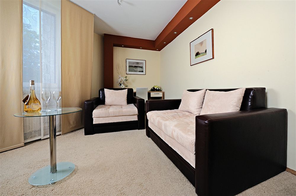 Novi Bečej Hotel Tiski Cvet מראה חיצוני תמונה
