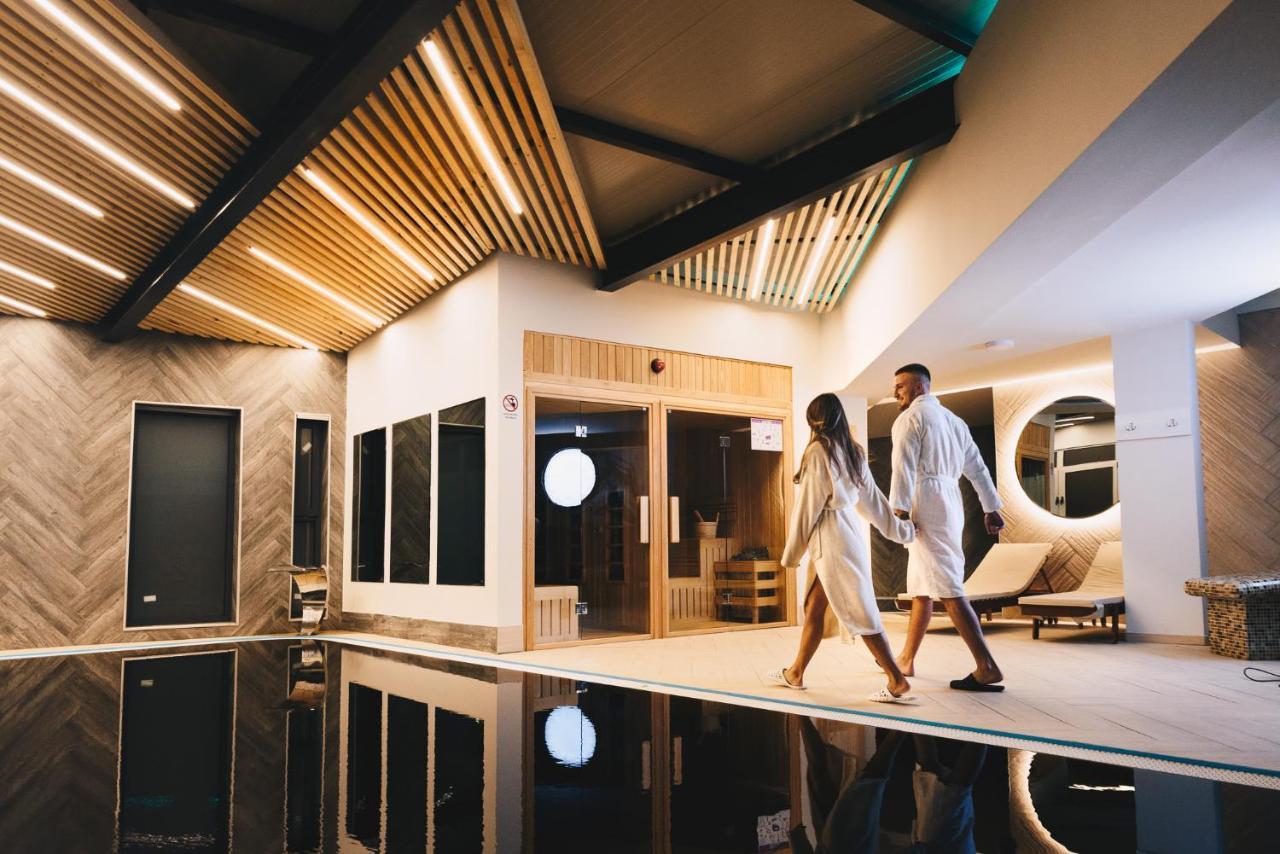Novi Bečej Hotel Tiski Cvet מראה חיצוני תמונה